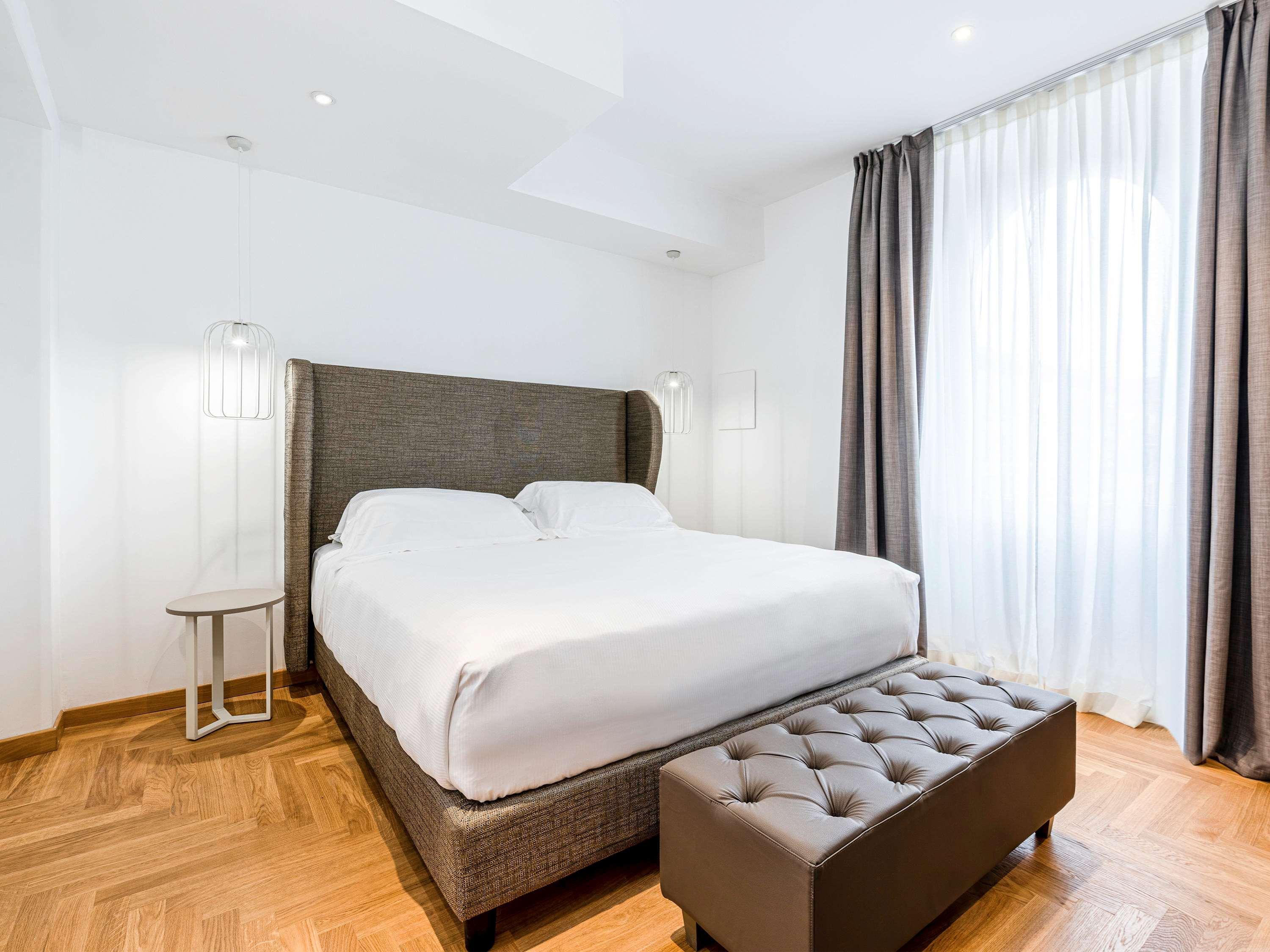 Mercure Roma Centro Termini Esterno foto
